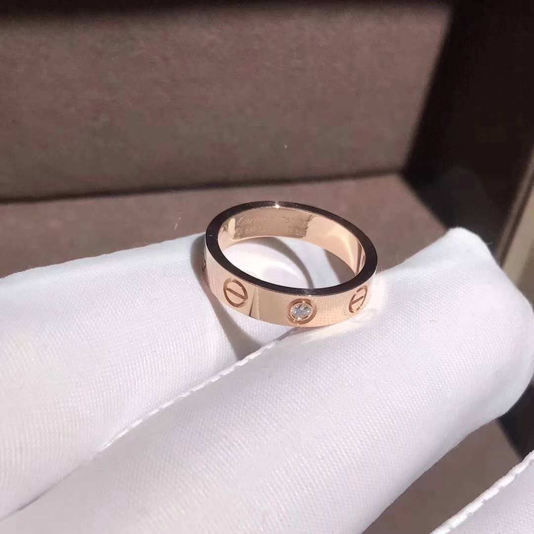 love ring pink gold