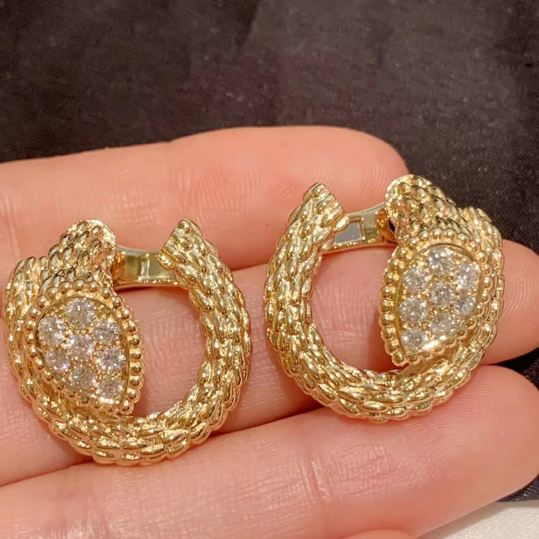 Boucheron Earrings “Serpent Bohème” with Diamonds in 18k Yellow Gold